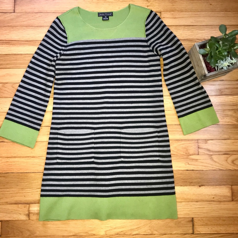 Long sleeved dress 🖤💚